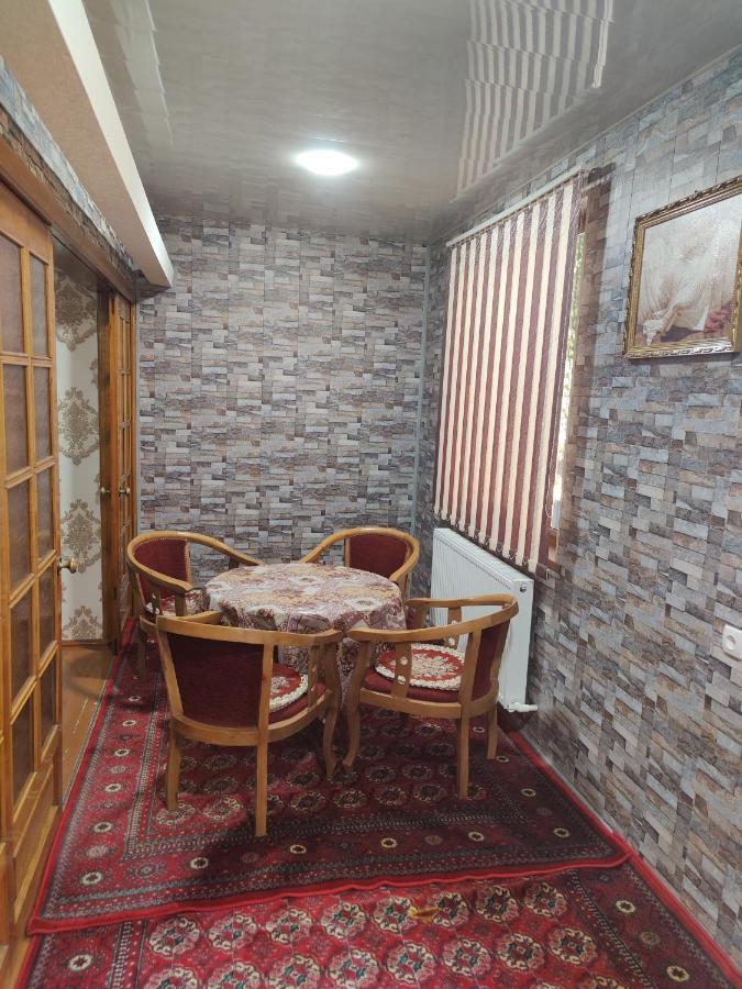Muharram Homestay In The Neighborhood Of The Registan Square, 家族 ゲストハウス Samarkand Exteriör bild