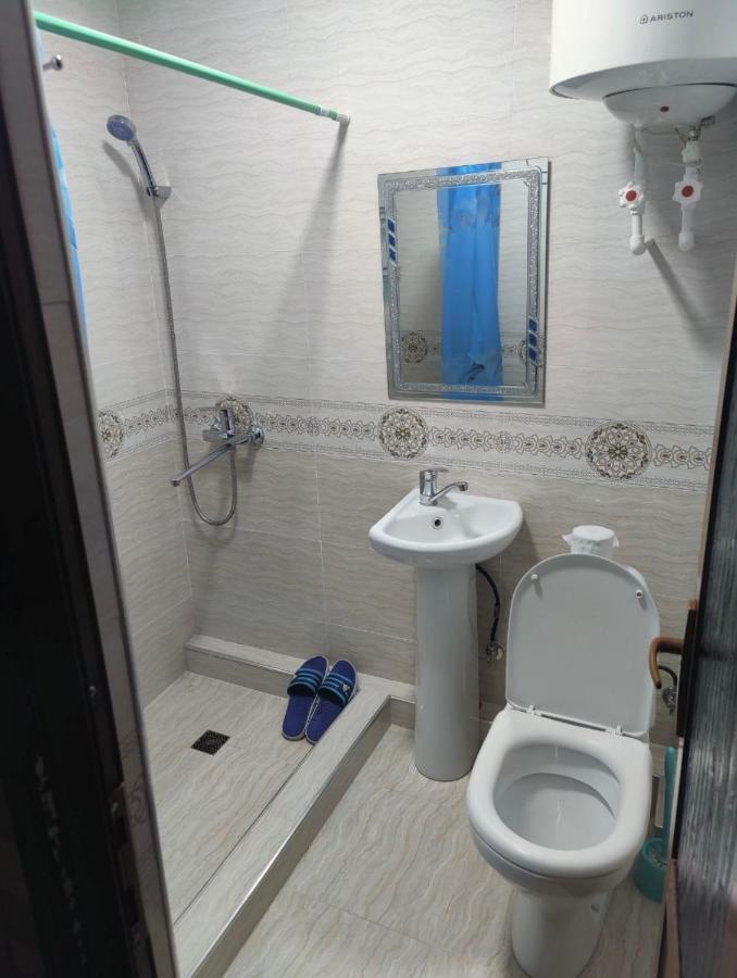 Muharram Homestay In The Neighborhood Of The Registan Square, 家族 ゲストハウス Samarkand Exteriör bild